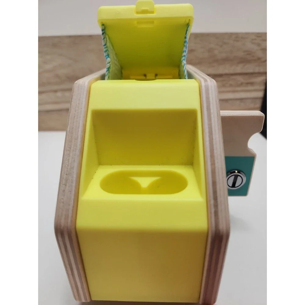 Lovevery Free Spirit Toddler Wooden Camper Van Only